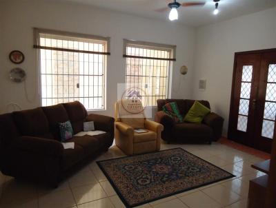 Casa para Venda, em Taubat, bairro Jardim Santa Clara, 4 dormitrios, 1 banheiro, 2 sutes, 2 vagas
