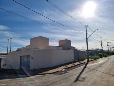 Casa para Venda, em Montes Claros, bairro JARDIM OLIMPICO, 2 dormitrios, 1 banheiro, 1 vaga