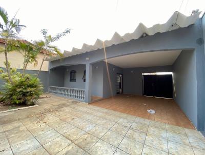 Casa para Venda, em Lins, bairro Centro, 3 dormitrios