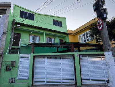 Casa para Venda, em Cabo Frio, bairro Centro, 8 dormitrios, 8 banheiros, 4 sutes, 3 vagas