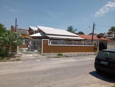 Casa para Venda, em Iguaba Grande, bairro IGUABELA, 3 dormitrios, 4 banheiros, 2 sutes, 3 vagas