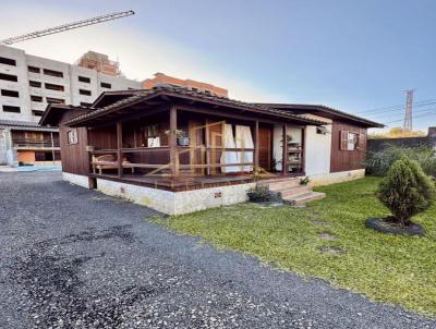 Casa para Venda, em Cricima, bairro So Luiz, 6 dormitrios, 3 banheiros, 3 vagas