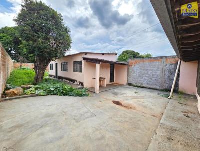 Casa para Locao, em Araguari, bairro Jardim Regina