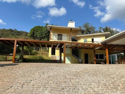 Casa para Venda, em Rio Acima, bairro CANTO DAS GUAS, 6 dormitrios, 5 banheiros, 3 sutes