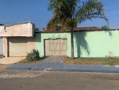 Casa para Venda, em Aparecida de Goinia, bairro Jardim Helvcia, 3 dormitrios, 3 banheiros, 1 sute, 3 vagas