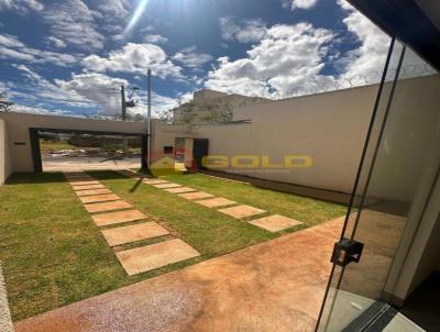 Casa para Venda, em Uberlndia, bairro Novo Mundo, 3 dormitrios, 2 banheiros, 1 sute, 4 vagas