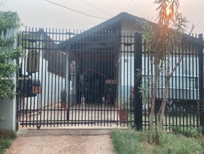 Casa para Venda, em Campo Grande, bairro Carand Bosque, 3 dormitrios, 2 banheiros, 1 sute, 2 vagas