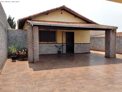 Casa para Venda, em Pouso Alegre, bairro So Fernando, 2 dormitrios, 2 banheiros, 2 vagas