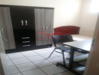 Quarto para Locao, em Indaiatuba, bairro Centro, 1 dormitrio, 2 banheiros