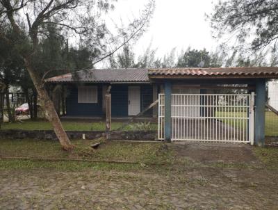 Casa para Venda, em Balnerio Gaivota, bairro VILLAGE DUNAS 1, 4 dormitrios, 2 banheiros, 2 vagas