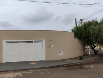 Casa para Venda, em Lins, bairro Residencial San Fernando, 3 dormitrios, 2 banheiros, 1 sute