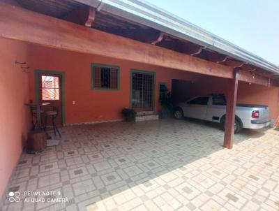 Casa para Venda, em Uberlndia, bairro Granada, 3 dormitrios, 1 banheiro, 1 sute, 2 vagas