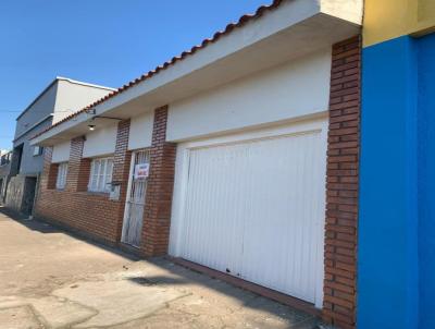 Casa para Venda, em Santana do Livramento, bairro Centro, 2 dormitrios, 2 banheiros, 1 vaga