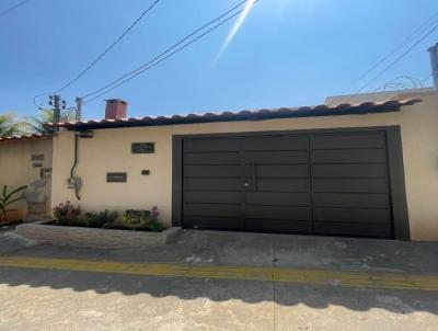 Casa para Venda, em Goinia, bairro Santo Hilrio, 3 dormitrios, 2 banheiros, 1 sute, 2 vagas