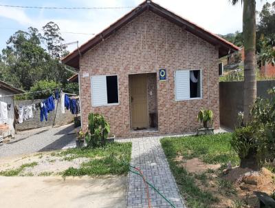 Casa para Venda, em Imaru, bairro Cangueri, 3 dormitrios, 1 banheiro, 1 vaga