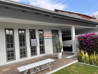 Casa para Venda, em Florianpolis, bairro Santa Mnica, 4 dormitrios, 3 banheiros, 2 sutes, 4 vagas