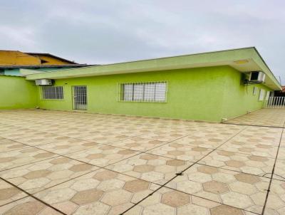 Casa para Venda, em Suzano, bairro Parque Santa Rosa, 4 dormitrios, 2 banheiros, 1 sute, 8 vagas