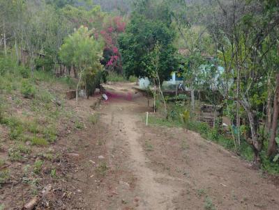 Stio para Venda, em Tangu, bairro Posse, 2 dormitrios, 2 banheiros