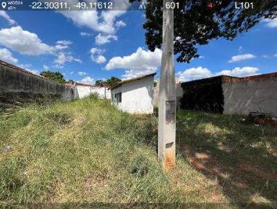 Casa para Venda, em Bauru, bairro Parque Jaragu, 1 dormitrio, 1 banheiro, 1 vaga