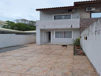 Casa / Sobrado para Venda, em Florianpolis, bairro Ingleses do Rio Vermelho, 2 dormitrios, 2 banheiros, 2 vagas