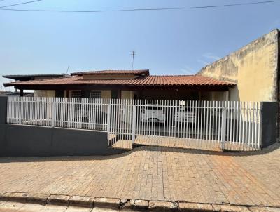 Casa para Venda, em Lins, bairro Jardim Campestre, 3 dormitrios, 3 banheiros, 1 sute, 2 vagas