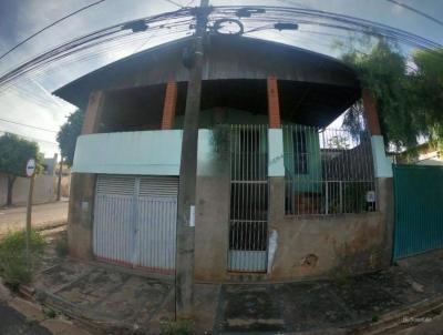 Casa para Venda, em Lins, bairro Centro, 3 dormitrios