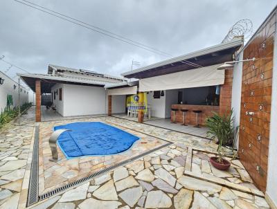 Casa para Venda, em Araguari, bairro Sibipiruna, 3 dormitrios, 3 banheiros, 1 sute, 4 vagas