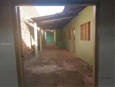 Casa para Venda, em Bauru, bairro Pousada da Esperana I, 3 dormitrios, 2 banheiros, 2 vagas