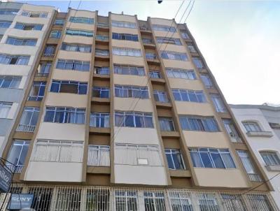 Apartamento para Venda, em Juiz de Fora, bairro Centro, 2 dormitrios, 2 banheiros, 1 vaga