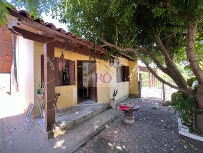 Casa para Venda, em Santa Cruz do Sul, bairro Esmeralda, 2 dormitrios, 1 banheiro