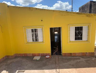 Casa para Venda, em Santana do Livramento, bairro Vila Julieta, 2 dormitrios, 2 banheiros, 1 sute