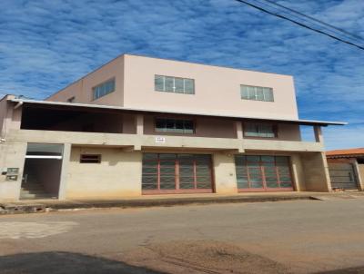 Casa para Venda, em Bom Despacho, bairro Jaragu, 4 dormitrios, 4 banheiros, 1 sute, 1 vaga