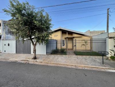 Casa para Venda, em Lins, bairro Jardim Campestre, 4 dormitrios, 4 banheiros, 1 sute, 3 vagas