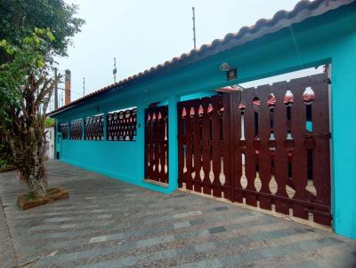 Casa para Venda, em Itanham, bairro Jardim Lindomar, 3 dormitrios, 1 banheiro, 1 sute, 2 vagas