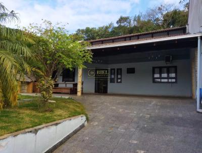 Casa para Venda, em Joinville, bairro Nova Braslia, 3 dormitrios, 2 banheiros, 3 vagas