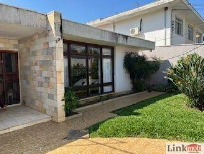 Casa para Venda, em Curitiba, bairro Parolin, 3 dormitrios, 4 banheiros, 1 sute, 4 vagas