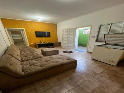 Casa para Venda, em Praia Grande, bairro Solemar, 2 dormitrios, 2 banheiros, 1 vaga