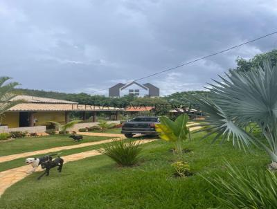 Stio para Venda, em Jaboticatubas, bairro Curralinho, 4 dormitrios, 2 banheiros, 1 sute, 20 vagas