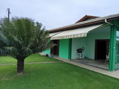 Casa para Venda, em Balnerio Barra do Sul, bairro Centro, 6 dormitrios, 5 banheiros, 1 vaga