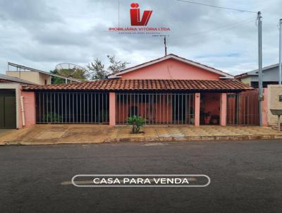 Casa para Venda, em , bairro Centro, 2 dormitrios, 1 banheiro, 1 vaga