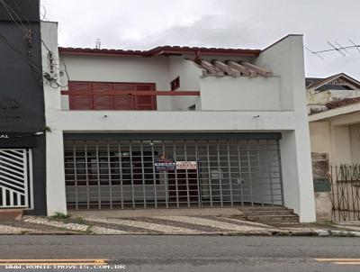 Casa para Locao, em Bragana Paulista, bairro Centro, 3 dormitrios, 4 banheiros, 1 sute, 1 vaga