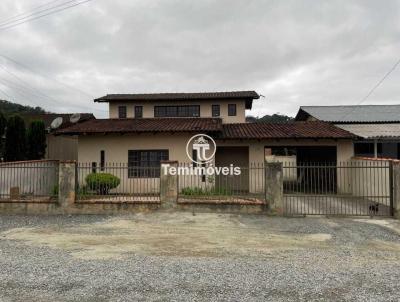 Casa para Venda, em Joinville, bairro Jardim Sofia, 3 dormitrios, 2 banheiros, 3 vagas