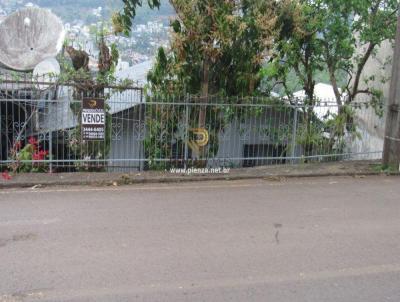 Casa para Venda, em Concrdia, bairro Industririos, 6 dormitrios, 4 banheiros