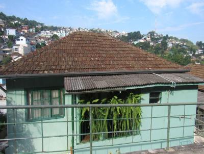 Casa para Venda, em Concrdia, bairro Imperial, 7 dormitrios, 3 banheiros