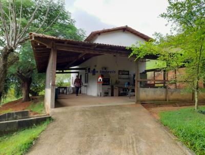 Stio para Venda, em Saquarema, bairro Sampaio Correias, 2 dormitrios, 1 banheiro