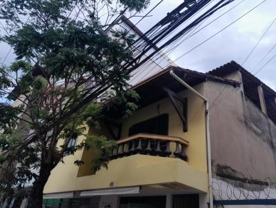 Casa para Venda, em Manhuau, bairro Centro, 1 dormitrio, 2 banheiros, 2 sutes