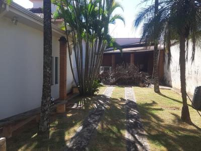 Casa para Venda, em Franca, bairro Jardim Redentor, 4 dormitrios, 2 banheiros, 1 sute, 4 vagas