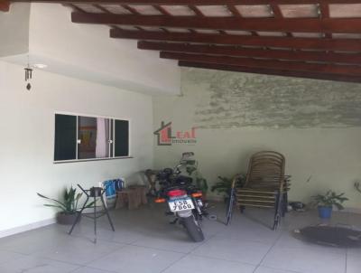 Casa para Venda, em Presidente Prudente, bairro UNIVERSITARIO, 3 dormitrios, 2 banheiros, 1 sute, 2 vagas