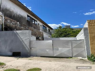 Casa para Venda, em Santana do Livramento, bairro Centro, 2 dormitrios, 1 banheiro, 5 vagas