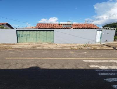 Casa para Locao, em , bairro Monte Mori / Araguari, 2 dormitrios, 1 banheiro, 2 vagas